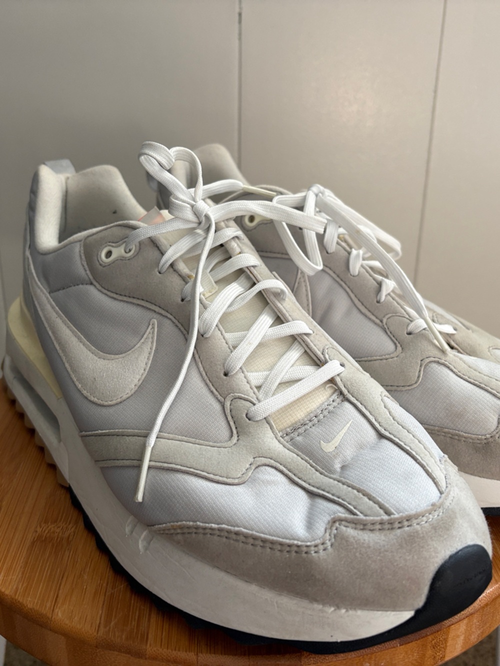 Nike Air Max Dawn Men’s Size 13